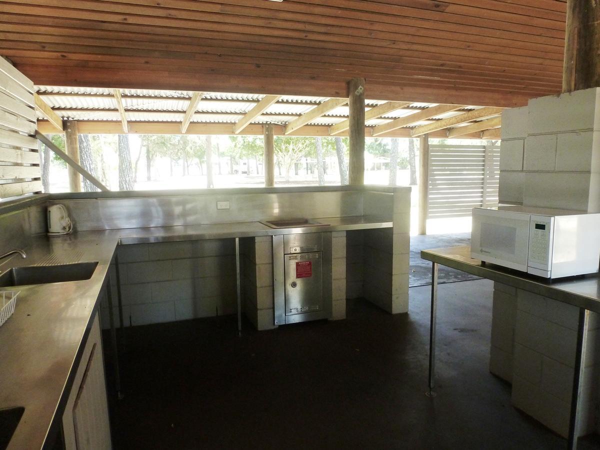 Nrma Woodgate Beach Holiday Park מראה חיצוני תמונה