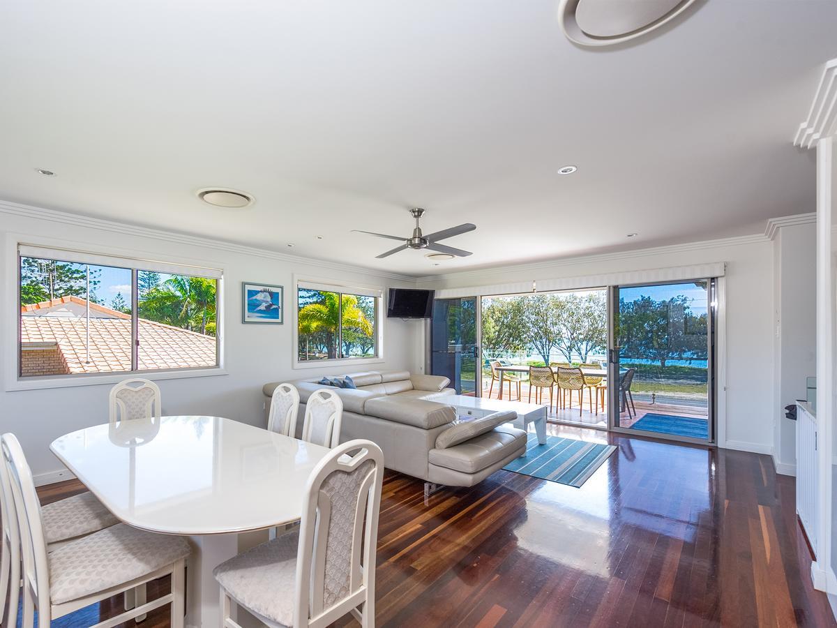 Nrma Woodgate Beach Holiday Park מראה חיצוני תמונה